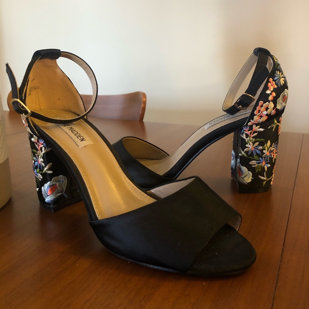 Steve Madden Silk Embroidered Floral Heel